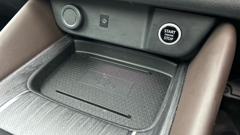 Nissan Qashqai 1.3 DiG-T MH Tekna 5dr Petrol Hatchback